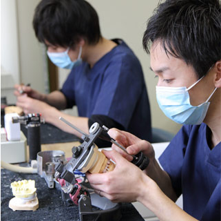 歯科技工所